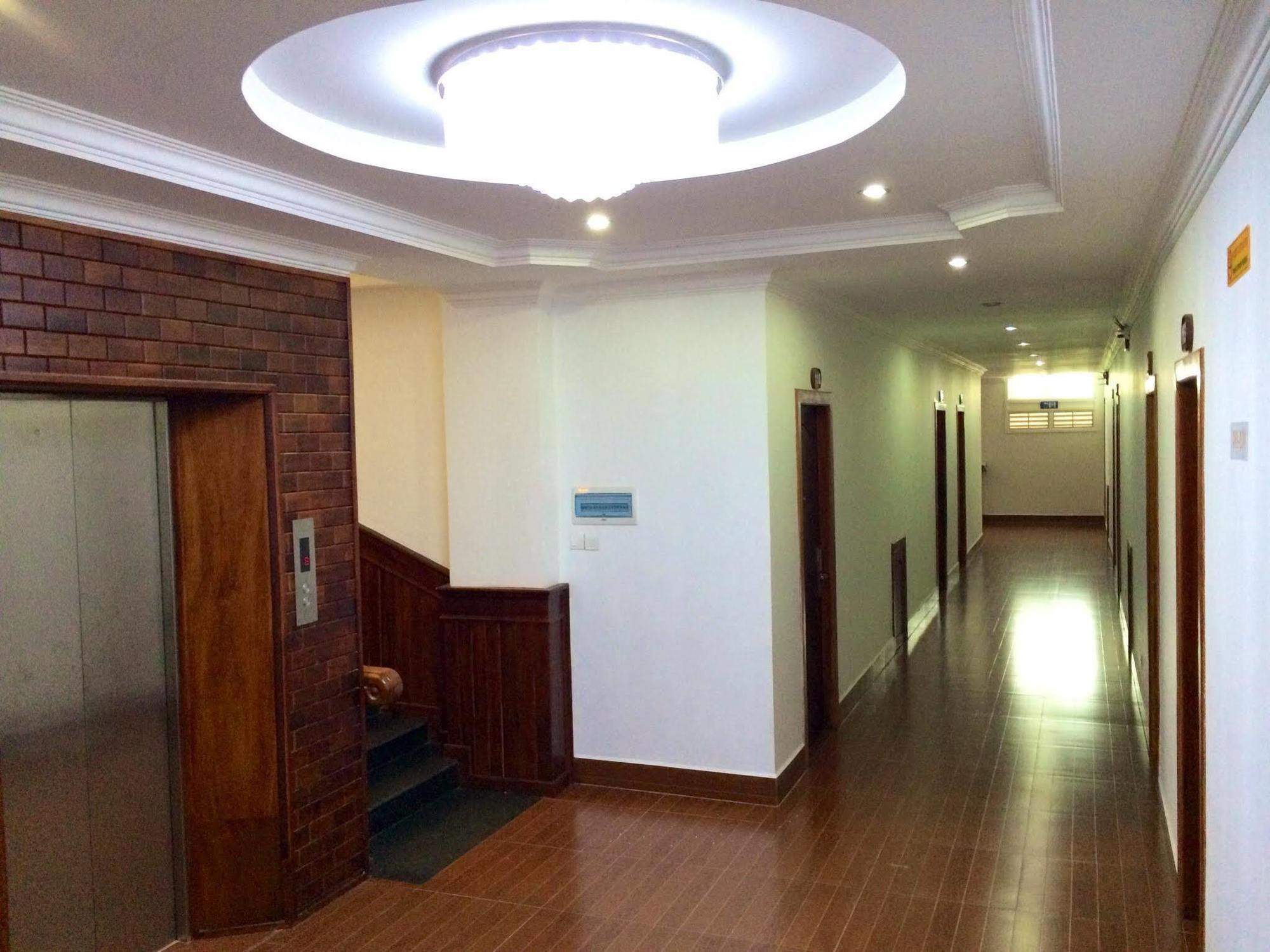 Emerald Bb Battambang Hotel Exterior photo